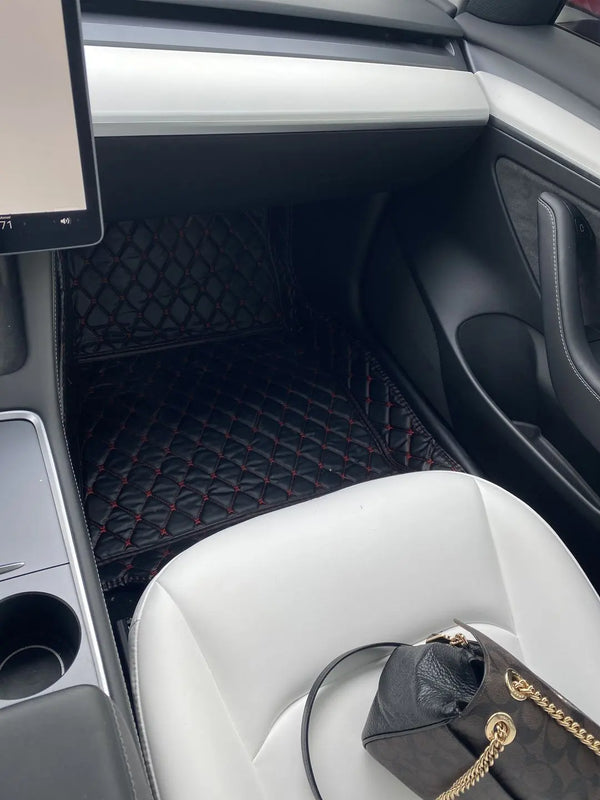Tesla Model 3 2017-2023